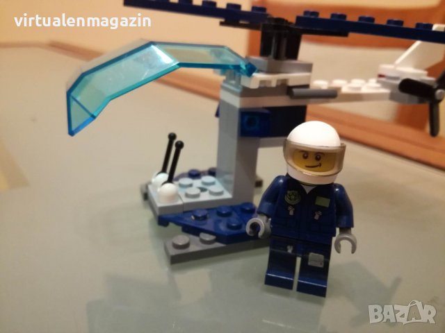 Конструктор Лего - Lego Police 30222 - Полицейски хеликоптер, снимка 2 - Конструктори - 38845393