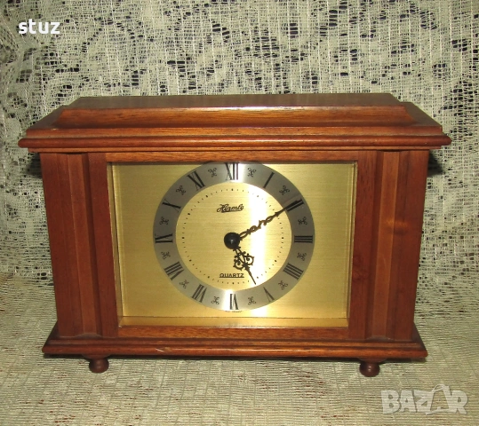 Настолен часовник Hermle с камбанки и отброяване на часовете