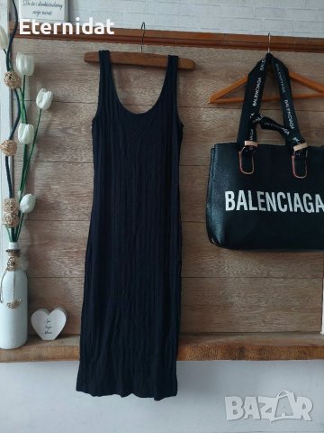 Черна рокля рипс , снимка 1