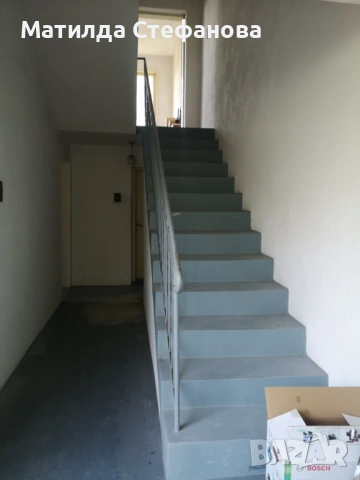 Къща близнак в с. Страшимирово – 200 кв.м обща площ с гараж, склад и висок тавански етаж!, снимка 9 - Къщи - 53094127