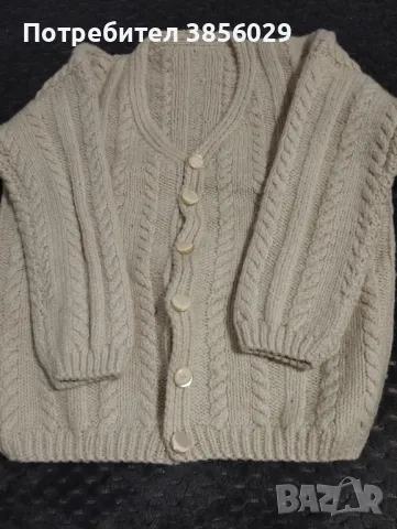 вълнена жилетка, снимка 2 - Детски пуловери и жилетки - 48171942