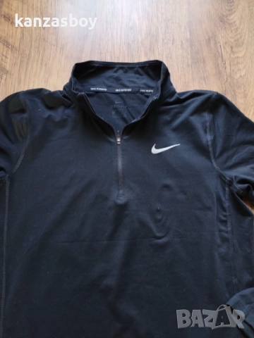 Nike Women's Element 1/2-Zip Running Top - страхотна дамска блуза С, снимка 3 - Блузи с дълъг ръкав и пуловери - 52956929