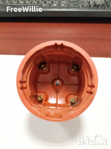 Дистрибуторна капачка BOSCH за VW Golf/Голф 3, снимка 3 - Части - 38943309