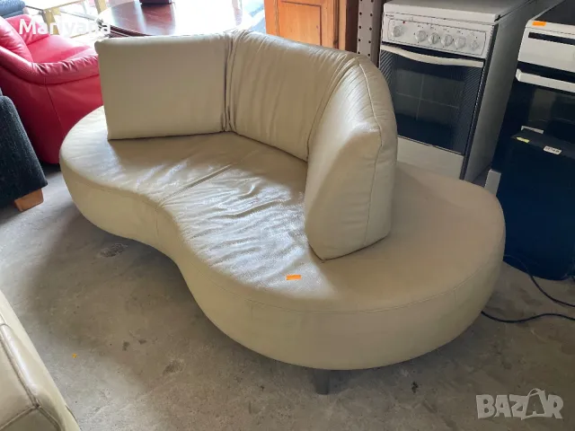Кожено канапе , снимка 2 - Дивани и мека мебел - 50056154