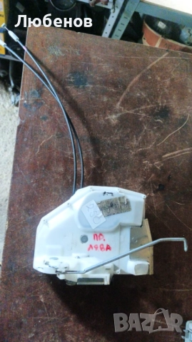 Suzuki Swift предна лява и дясна брава