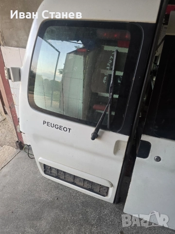 задни врати peugeot partner, снимка 3 - Части - 51488267