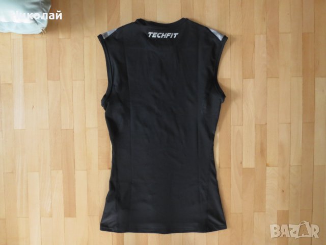 Adidas Tech Fit Base Vest, снимка 2 - Тениски - 37353643