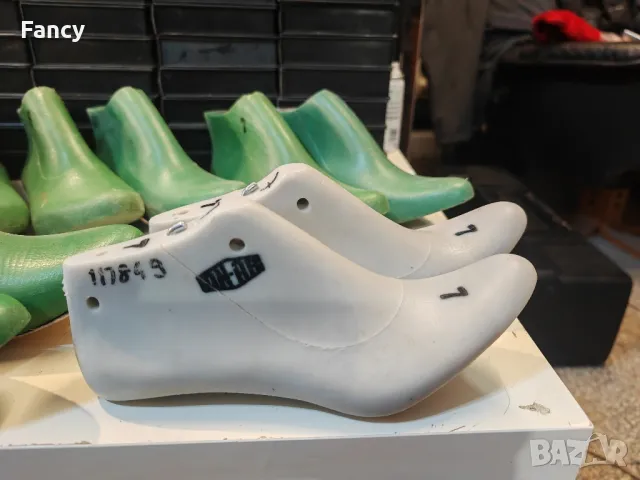 Калъпи за обувки 37/38/39/40/, снимка 4 - Обущар и обущарски услуги - 48378101