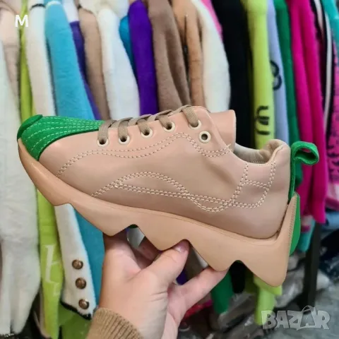 НОВА КОЛЕКЦИЯ жестоки дамски сникърси / маратонки в цвят NUDE със зелени акценти 