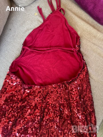 Червена рокля, снимка 3 - Рокли - 51299160