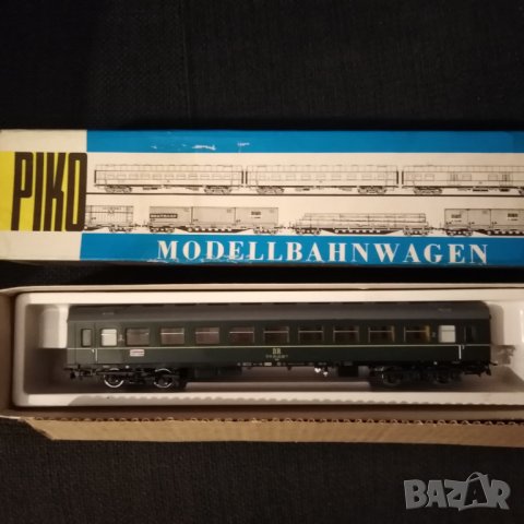 Продавам различни машини и вагони от марката "ПИКО".