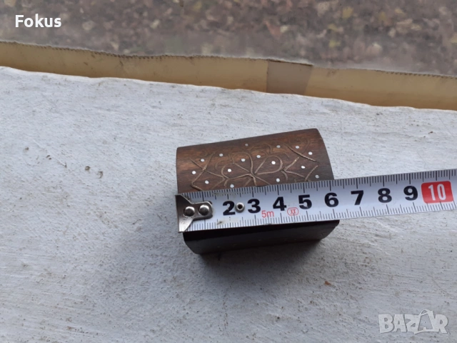 Стара дървена кутийка с бронзови набивки и седеф, снимка 7 - Антикварни и старинни предмети - 53395510