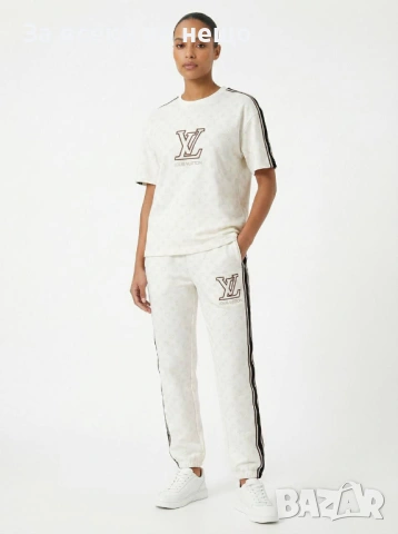 Louis Vuitton Дамски Спортен Комплект Тениска И Долнище🔝Дамски Спортен Екип Луис Витон Код A1252, снимка 9 - Спортни екипи - 53490516