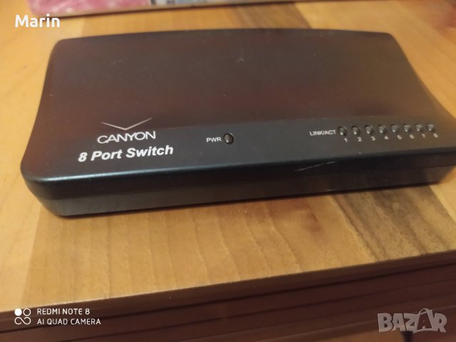 Canyon 8 port switch, снимка 1