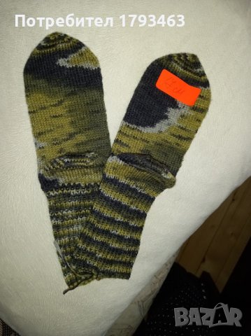 Ръчно плетени детски чорапи 75% вълна, снимка 2 - Чорапи - 38702978