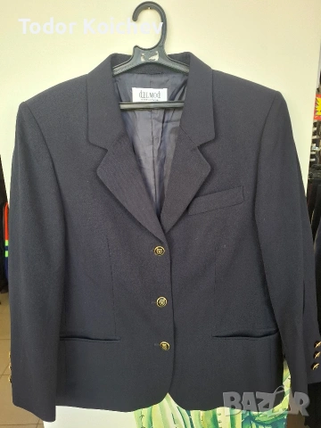 Продавам дамски маркови сака работя с еконт и спееди, снимка 6 - Сака - 53581238