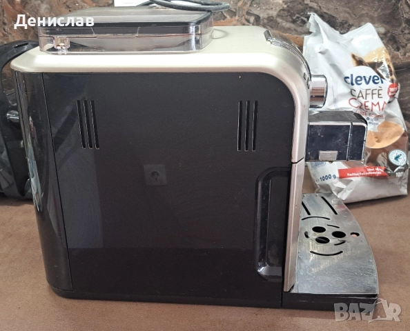 Кафеавтомат Saeco Syntia , снимка 4 - Кафемашини - 52494350