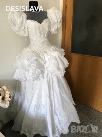 Сватбена булчинска рокля модел Холивууд, снимка 3 - Рокли - 26432075