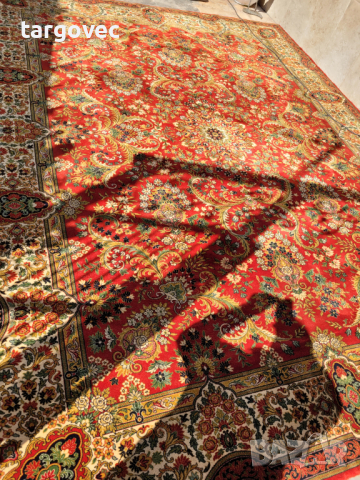 Прекрасен персийски ръчно вързан килим, снимка 8 - Килими - 44909088