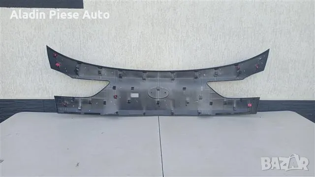 Декорация за задна врата Kia Ceed Kombi година 2018 2019 2020 2021 2022 2023 код 87311J7300 , снимка 2 - Аксесоари и консумативи - 50439237