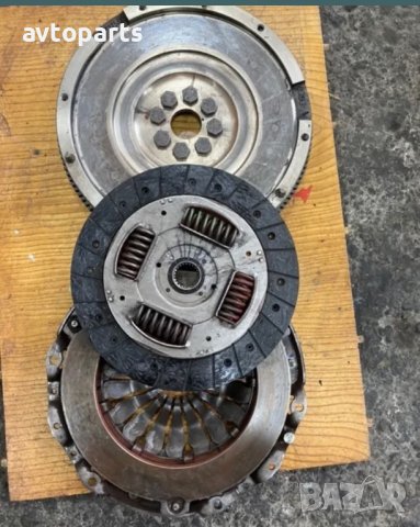 Ford connect 2009година 1.8tdci 90ks комплект съединител, снимка 3 - Части - 40674464