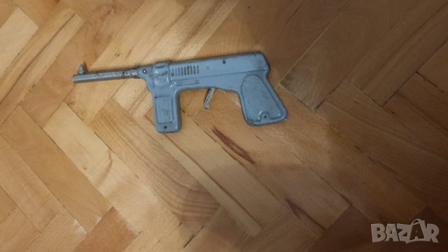 Соц.ламаринена играчка пистолет, снимка 2 - Колекции - 43716526