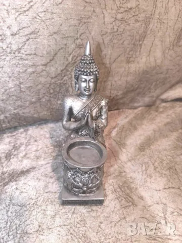 свещник със фигурата на Буда, снимка 1