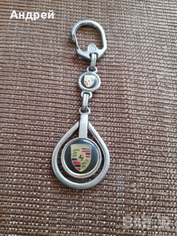 Стар ключодържател Porsche, снимка 2 - Други ценни предмети - 52653943
