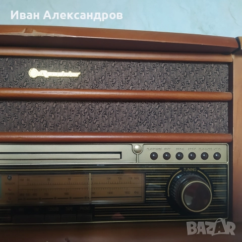 Радио/CD/грамофон Roadstar , снимка 2 - Аудиосистеми - 52817424