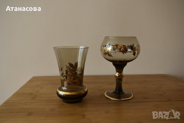 Ваза и чаша от калиево стъкло 1980 г
