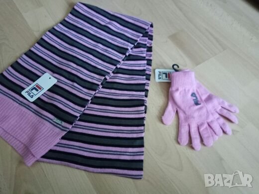 Нов комплект Fila шал и ръкавици , снимка 10 - Шапки, шалове и ръкавици - 27434273