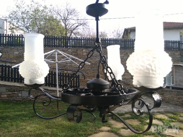 Старинен полилей, абажур от ковано желязо , снимка 2 - Полилеи - 42938686