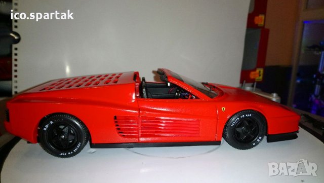 Ferrari 1:18 Testarossa spider 84 , снимка 4 - Колекции - 32389522