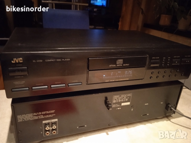 JVC XL-Z232 отличен плейър