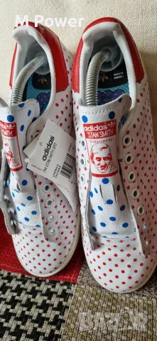 ADIDAS ORIGINALS PW STAN SMITH PHARRELL WILLIAMS RED POLKA DOT,номер 42, снимка 5 - Маратонки - 49941856