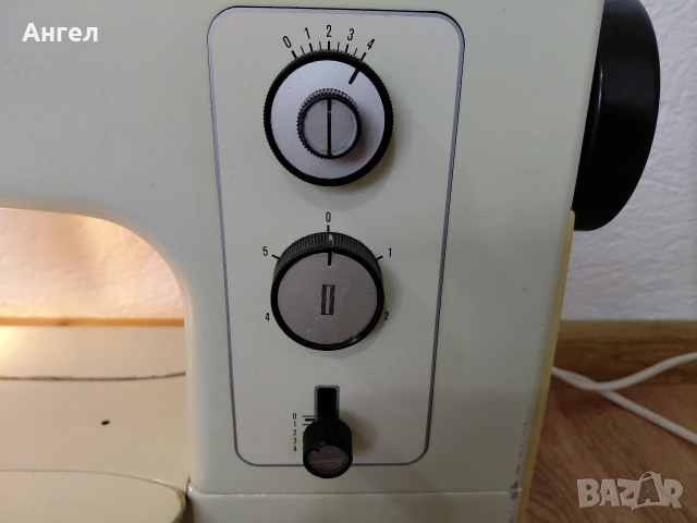 Шевна машина BERNINA 831, снимка 2 - Шевни машини - 36919873