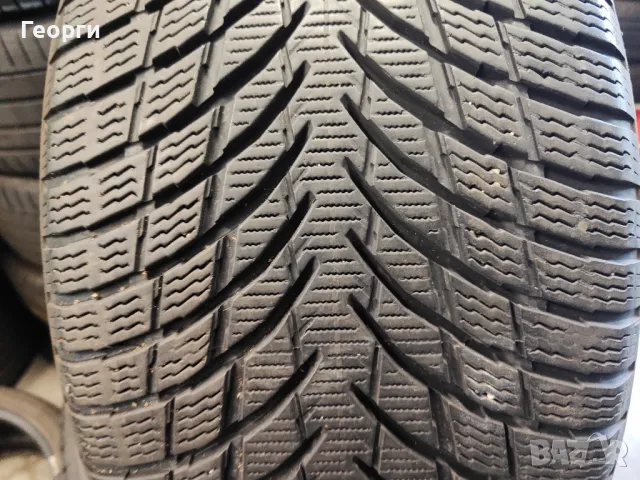 2бр.зимни гуми 235/35/20 Nokian