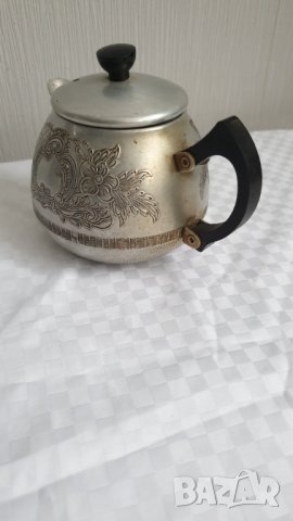 Малък английски алуминиев чайник, снимка 4 - Антикварни и старинни предмети - 43203538