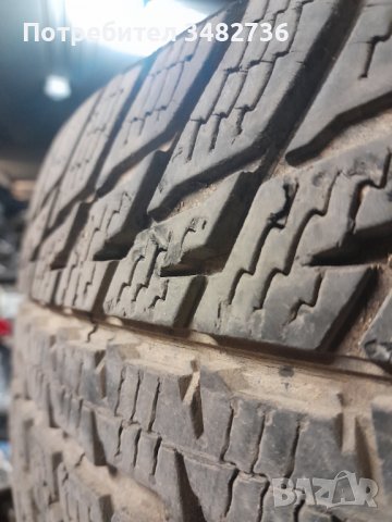 Nokian-зимни гуми 225/65/17,4 бр., снимка 2 - Гуми и джанти - 43328213