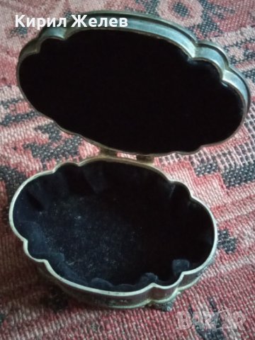 Стара метална кутийка 32006, снимка 5 - Колекции - 38150044