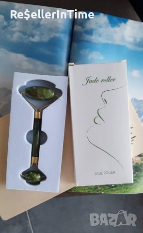 Последни бройки! Нефритен, масажен ролер за лице, двоен, с кутия