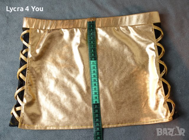 S/M къса златиста лачена пола с платки черен тюл странично, снимка 10 - Поли - 40162305