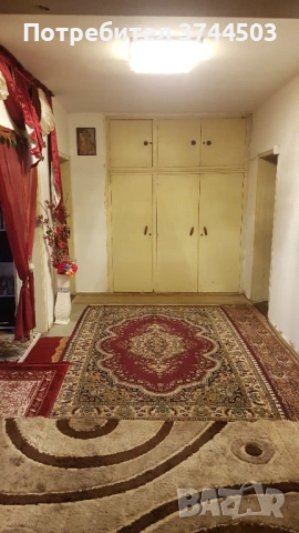 Продавам Фамилна къща с потенцял за крайпътен Бизнес , снимка 6 - Къщи - 53080009