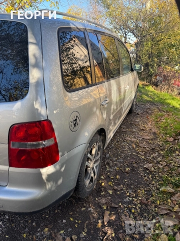 Volkswagen Touran 2.0tdi  цяла эа части, снимка 6 - Автомобили и джипове - 52452431