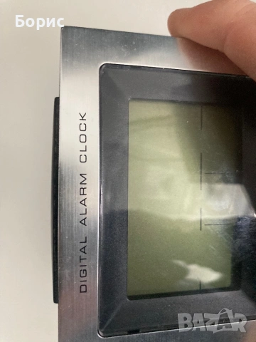 Дигитален часовник будилник Q&Q D089C500Y, отличен, снимка 8 - Други - 53227495