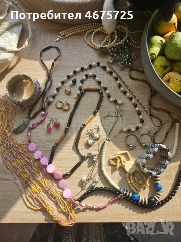 Лот винтидж бижута :-)