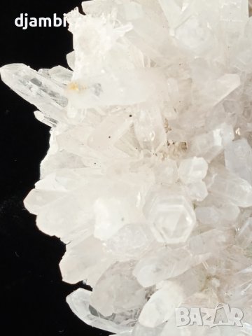 №68, Кварц, Кварцова друза, Кристали Минерали Родопи,, снимка 5 - Антикварни и старинни предмети - 43341613