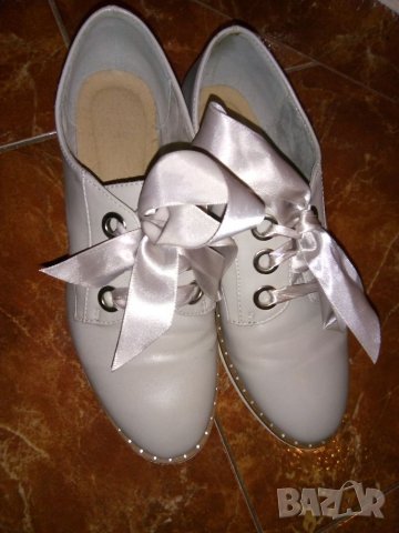 Дамски обувки размер 38