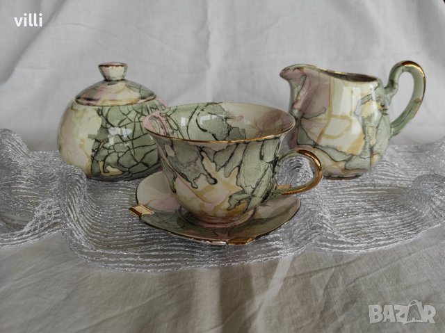 Сервиз за кафе и чай от фин (костен) порцелан, снимка 2 - Сервизи - 38052440