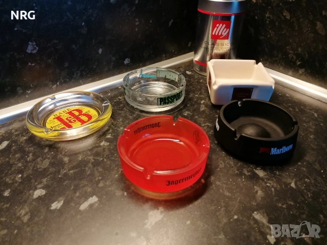 Колекционерски пепелници, снимка 4 - Други стоки за дома - 52944758